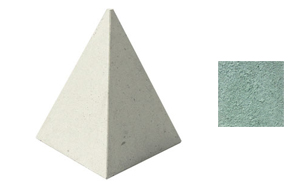 Бетонная Пирамида ВЫБОР, гранит с пигментом зеленый (без подставки), 540*540*700 мм