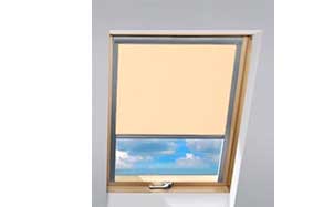 Светонепроницаемая штора FAKRO ARF, I группа, 052 бежевый, 1140*1400 мм