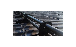 Комплект трубчатого снегозадержания BORGE 3 м для металлочерепицы, профнастила и битумной кровли, темно-зеленый