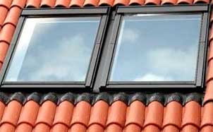 Комплект из 2-х окладов (бок о бок) для профилированной кровли VELUX EWK 0021, 1140*1400 мм